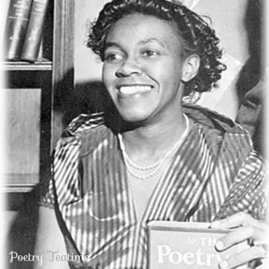Learn About Gwendolyn Brooks